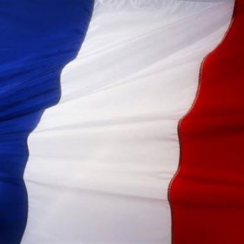 Jantar-convívio junta em Paris comunidade Batalhense