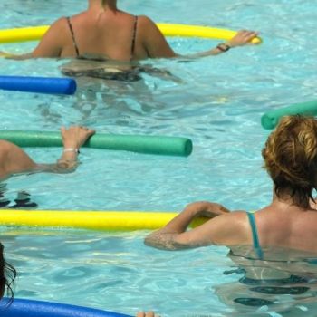 Piscinas Municipais com alargamento de horário e reforço das ações de “envelhecimento ativo” 