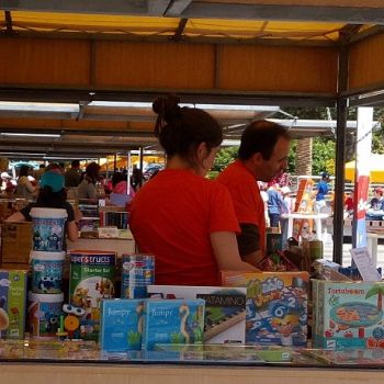 Livros e muita animação junto ao Mosteiro da Batalha