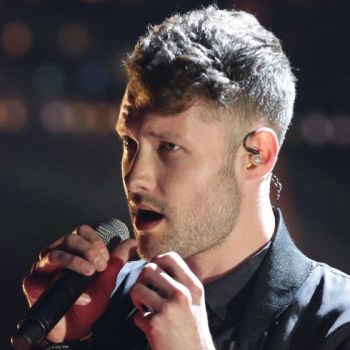 Cantor inglês Calum Scott faz estreia absoluta nas Festas da Batalha