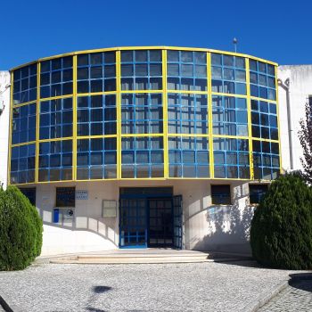 Câmara Municipal aceita novas competências na Saúde e na Cultura, mantendo a Educação
