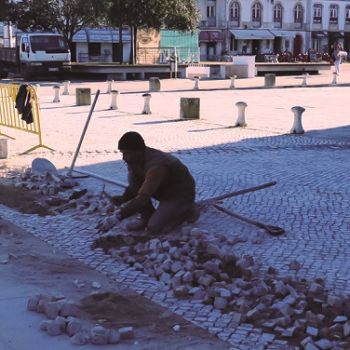 Câmara da Batalha investe 350 mil euros para eliminar barreiras arquitetónicas
