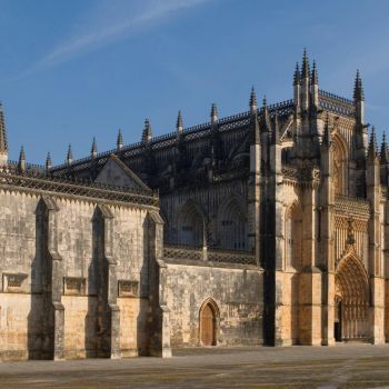 Iluminação exterior do Mosteiro da Batalha