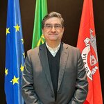 Oct&aacute;vio Vila&ccedil;a